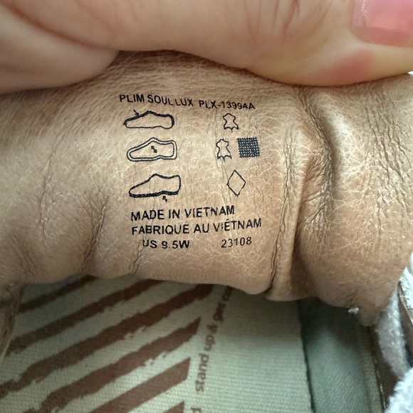 Taos Footwear White Women's Sneakers - Picture 3 of 6